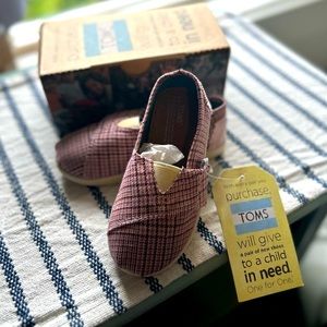 TOMS Pink Academy Toddler shoes